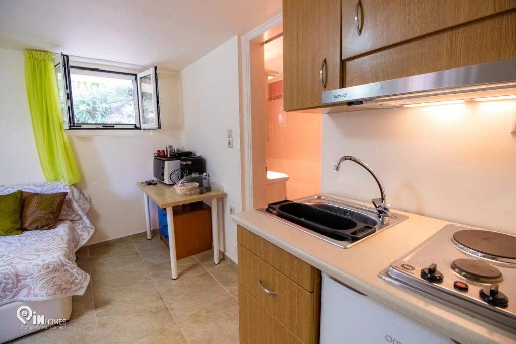 Odysseus Cozy Home Néa Mákri Exterior foto